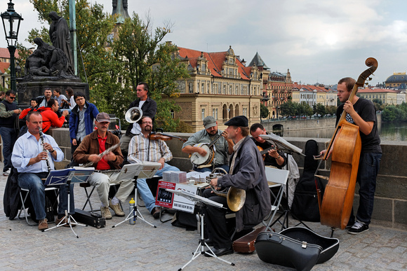 Musicians at Charles Bridge