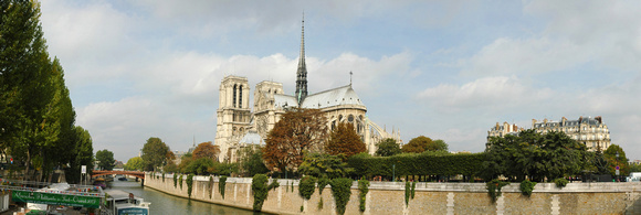 Notre Dame Panorama