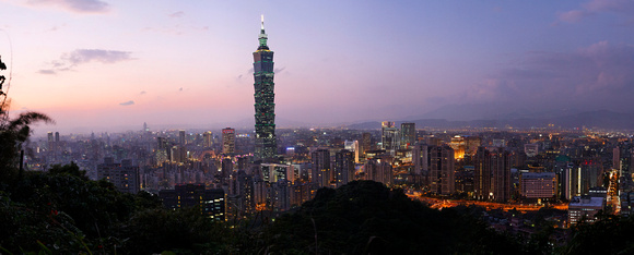 Taipei Panorama from Mt Elephant